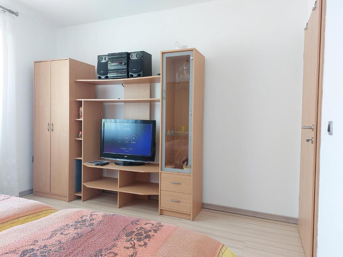 Apartments Denis Tolmin Kültér fotó
