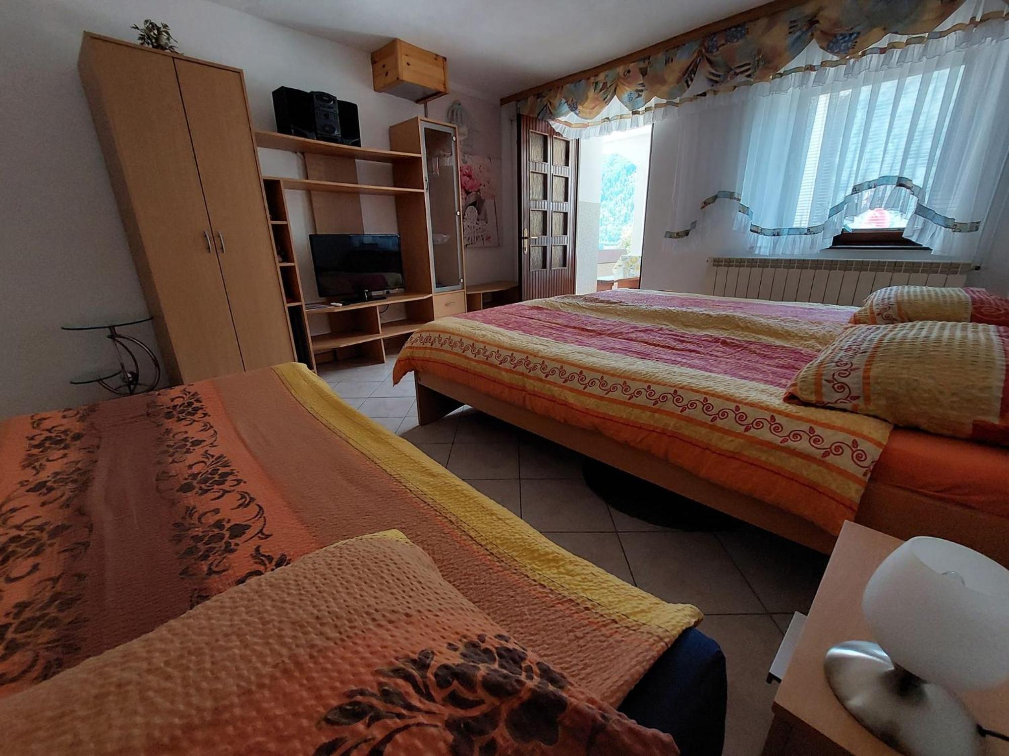 Apartments Denis Tolmin Kültér fotó